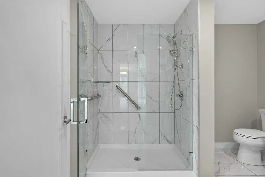 383 Smith Street NW #201