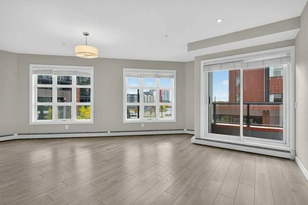 383 Smith Street NW #201