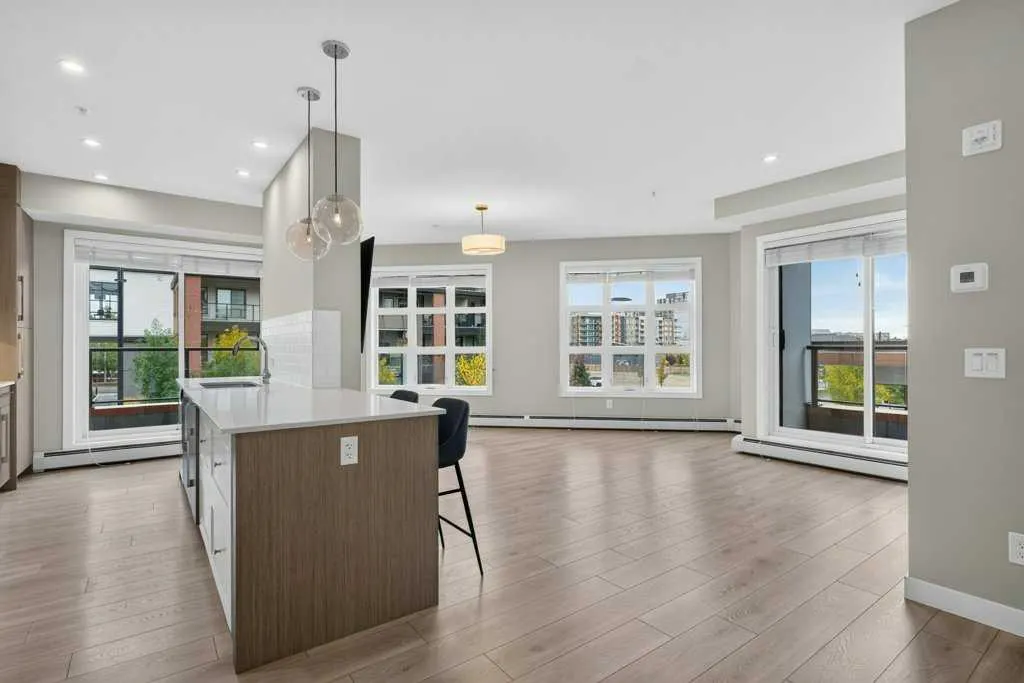 383 Smith Street NW #201