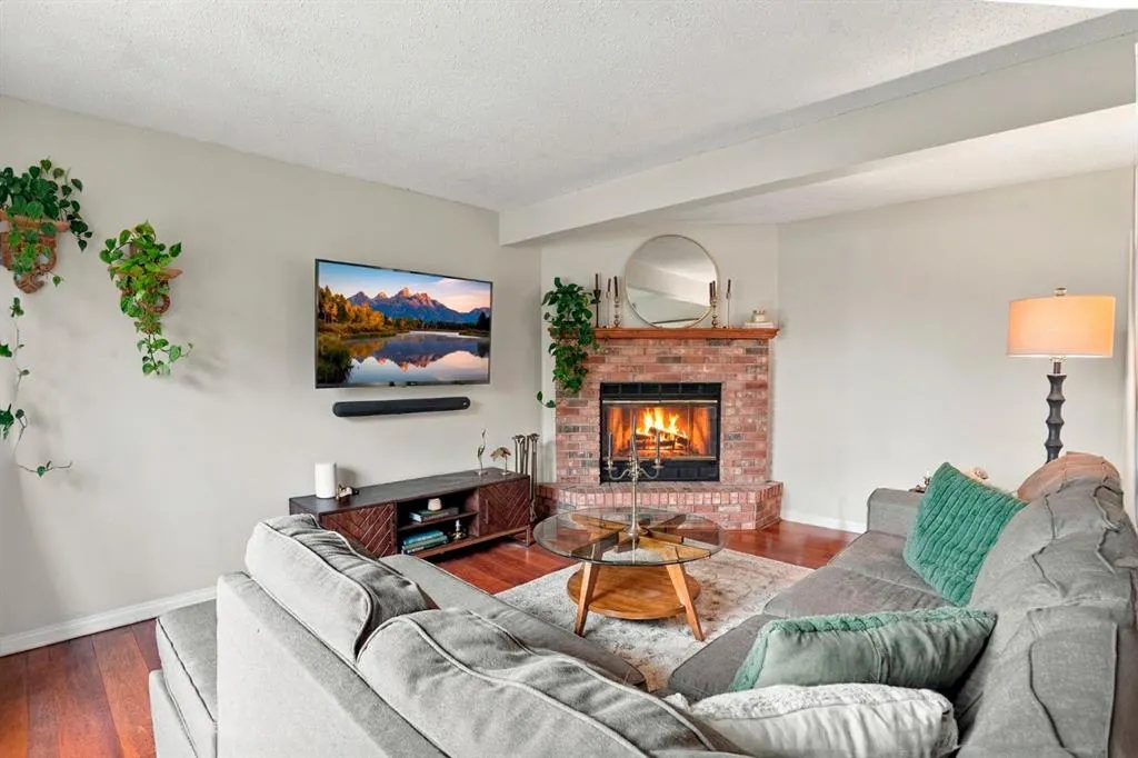 194 Rundleview Close NE