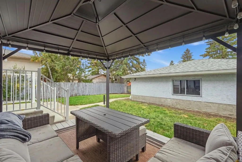 194 Rundleview Close NE