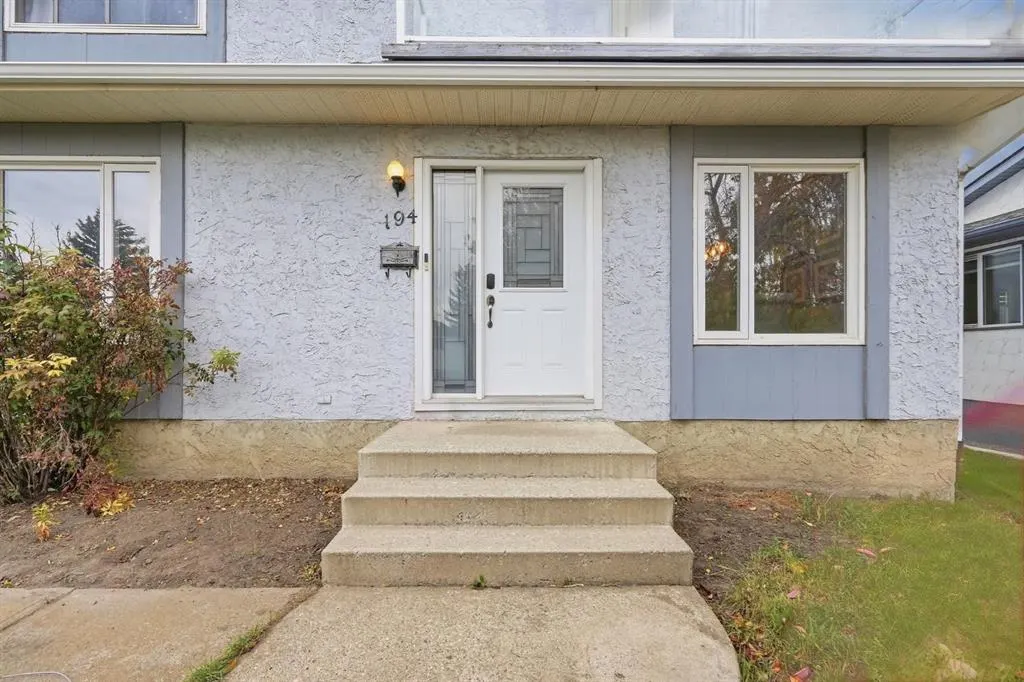 194 Rundleview Close NE
