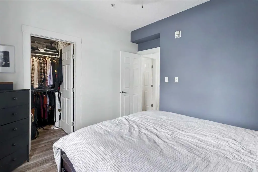 3501 15 Street SW #101