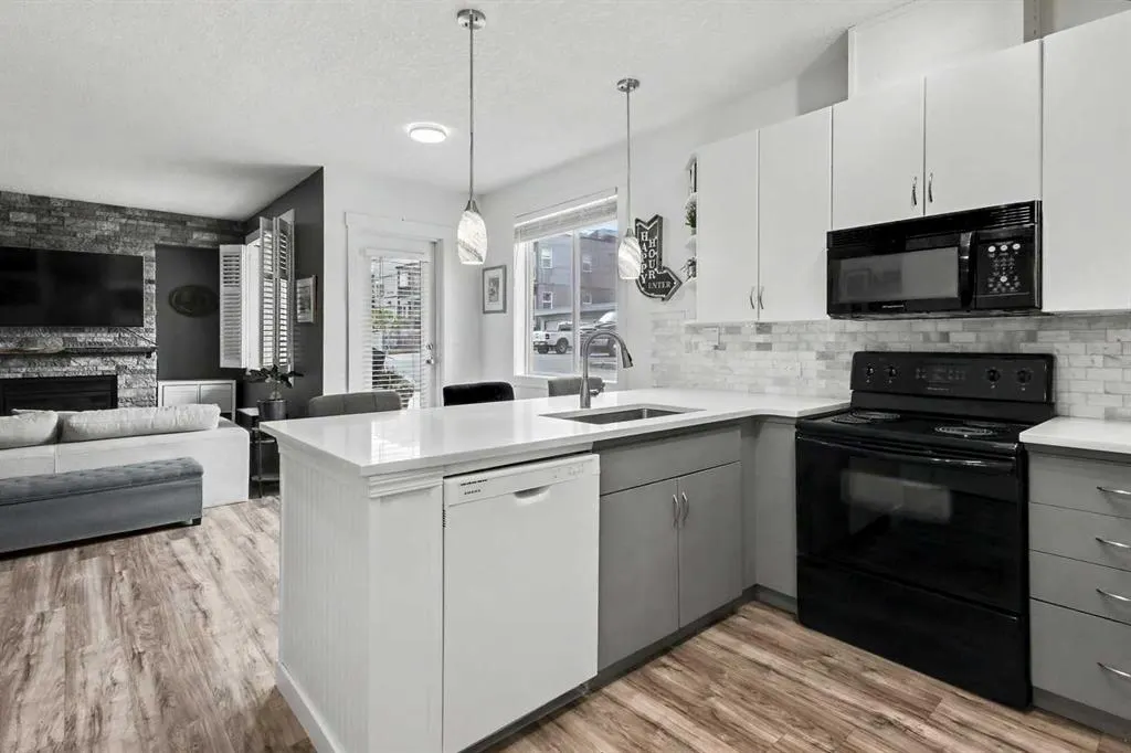 3501 15 Street SW #101
