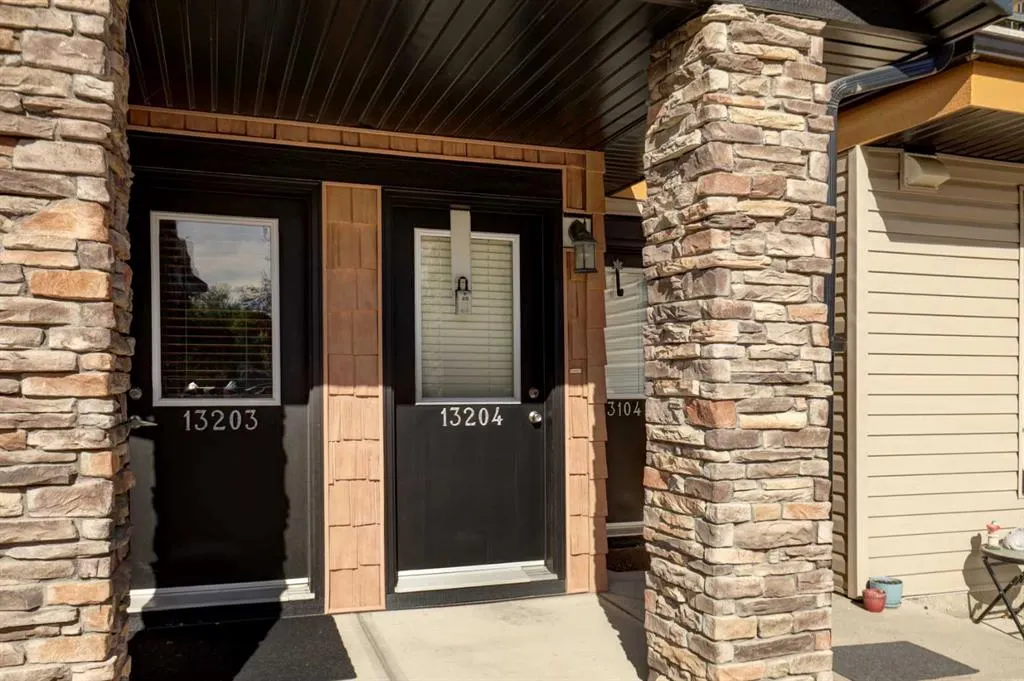 2781 Chinook Winds Drive SW #13204