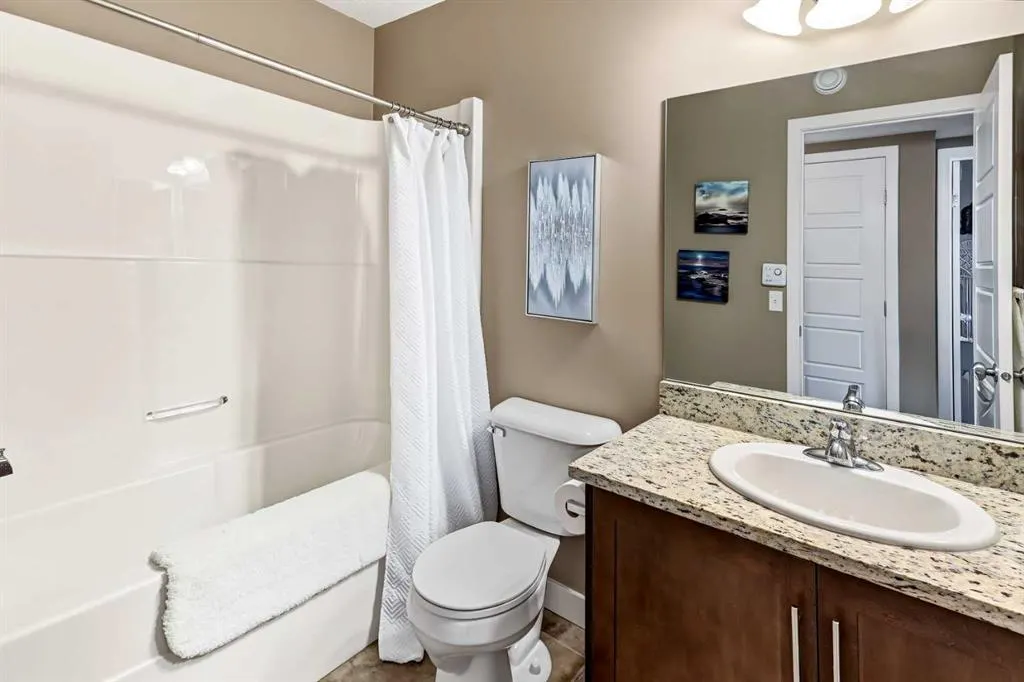 2781 Chinook Winds Drive SW #13204
