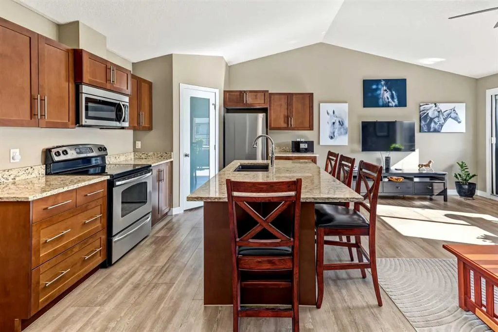 2781 Chinook Winds Drive SW #13204