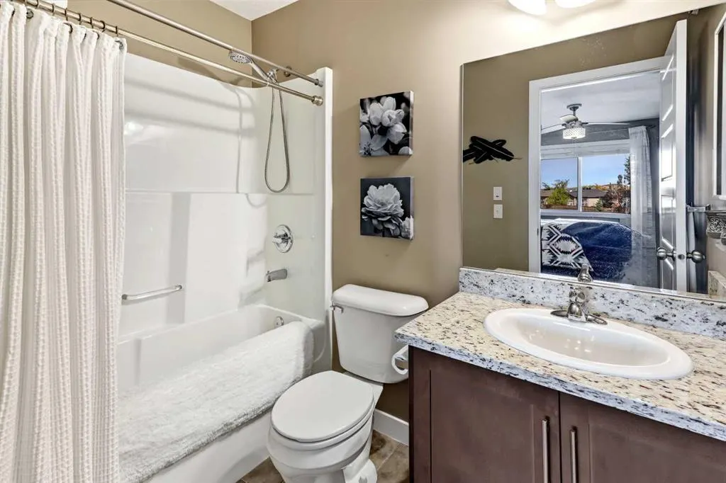 2781 Chinook Winds Drive SW #13204