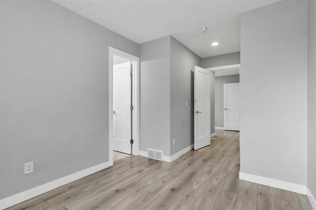 104 Corner Meadows Gate NE