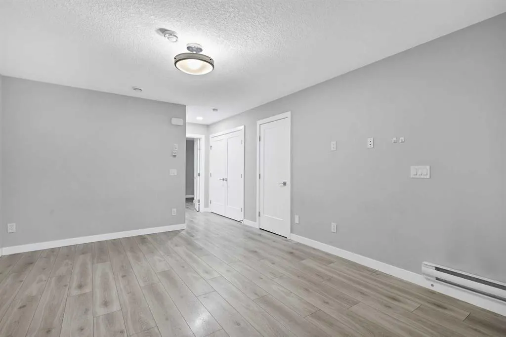 104 Corner Meadows Gate NE