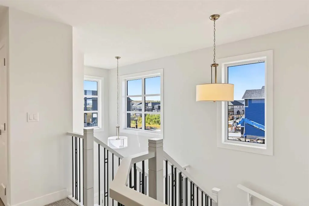 138 Silver Spruce Road SW