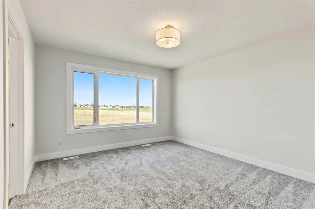 138 Silver Spruce Road SW