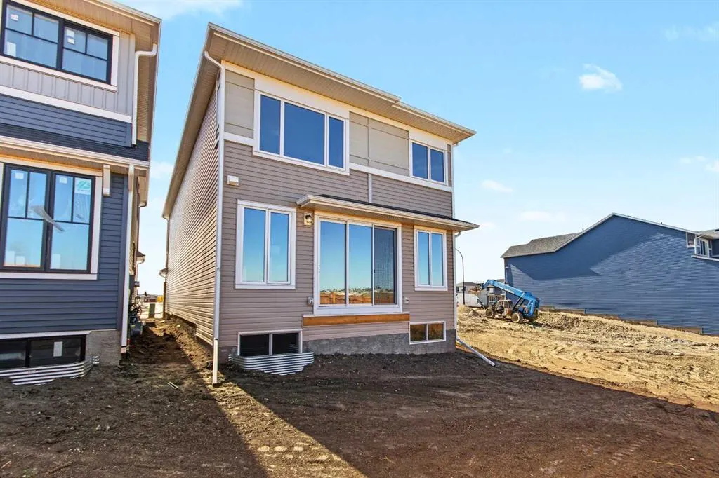 138 Silver Spruce Road SW