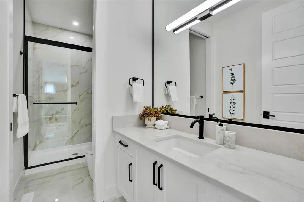952 SOUTH SHORE Terrace