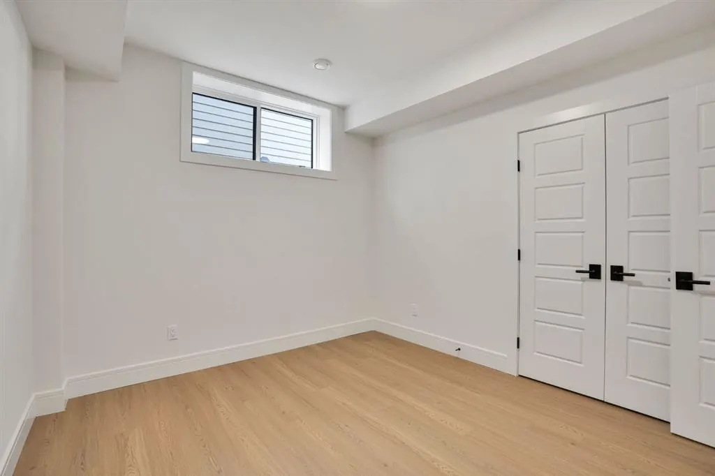 952 SOUTH SHORE Terrace