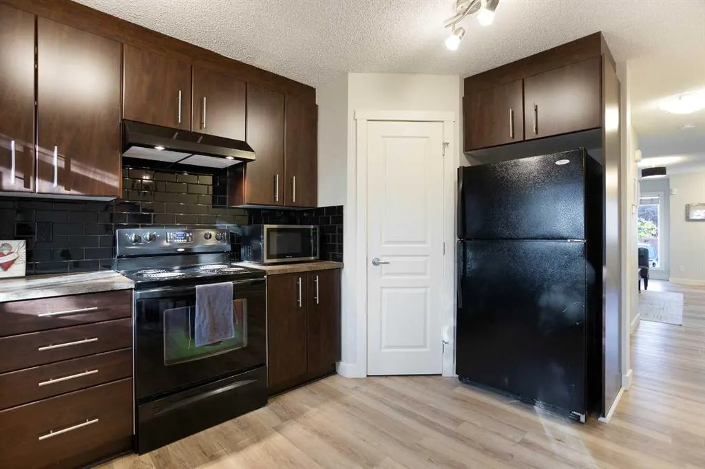 2445 Kingsland Road SE #1907