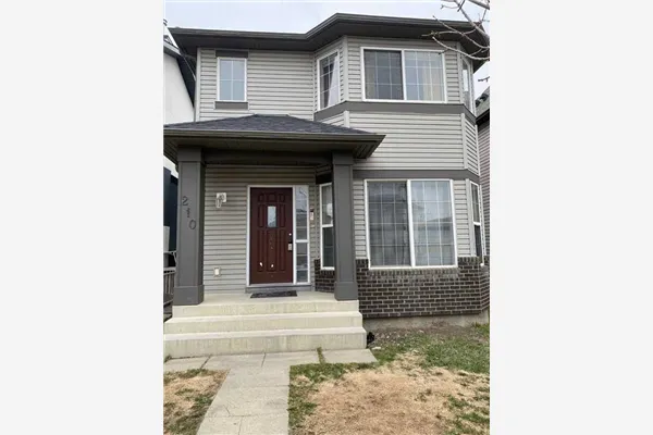 210 Saddlebrook Way NE