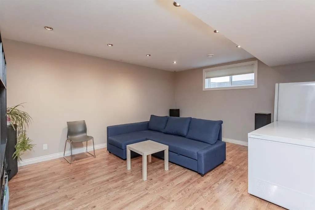 88 Kershaw Close
