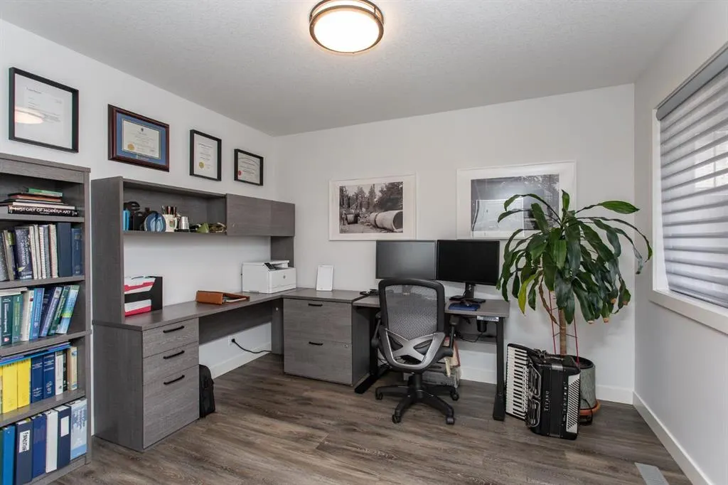 70 Truant Crescent