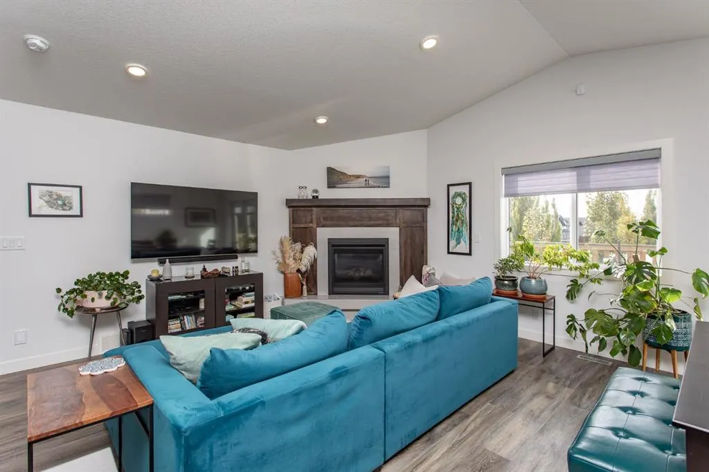 70 Truant Crescent