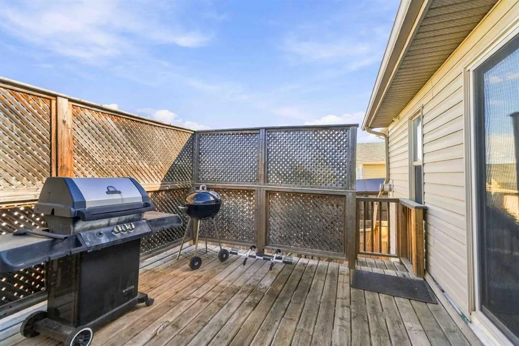 236 Paris Crescent