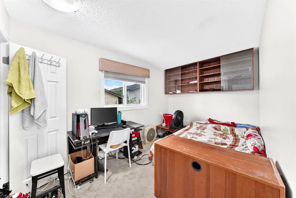 115 Whitehorn Road NE