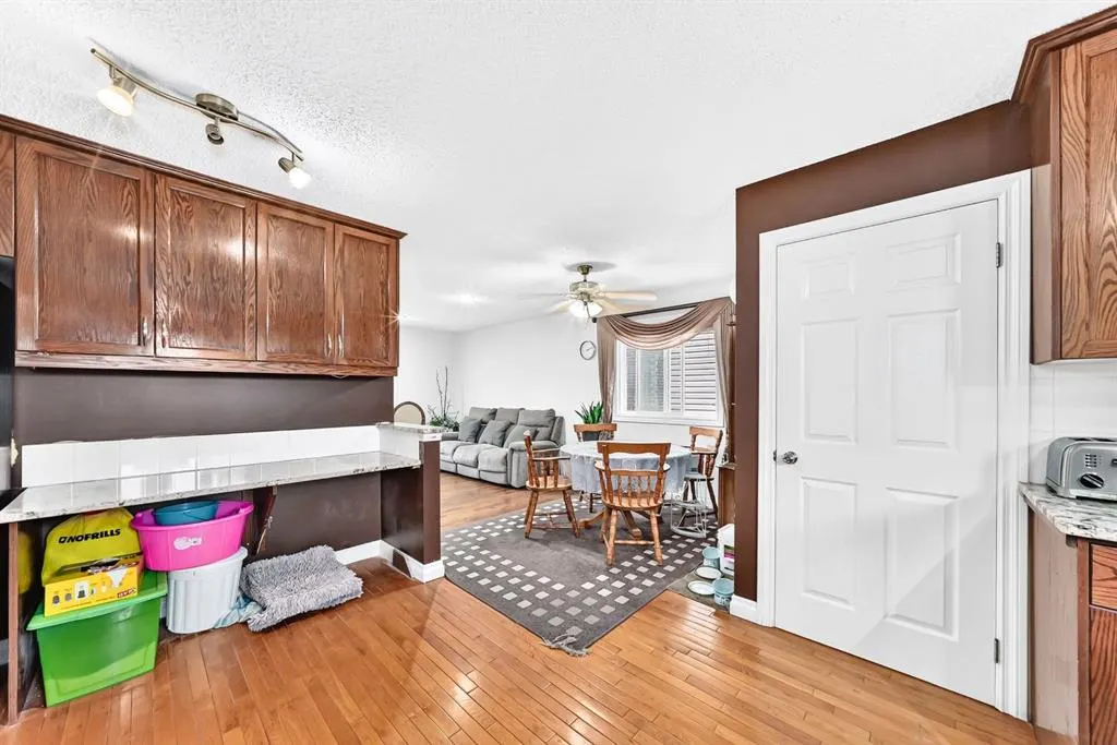 115 Whitehorn Road NE