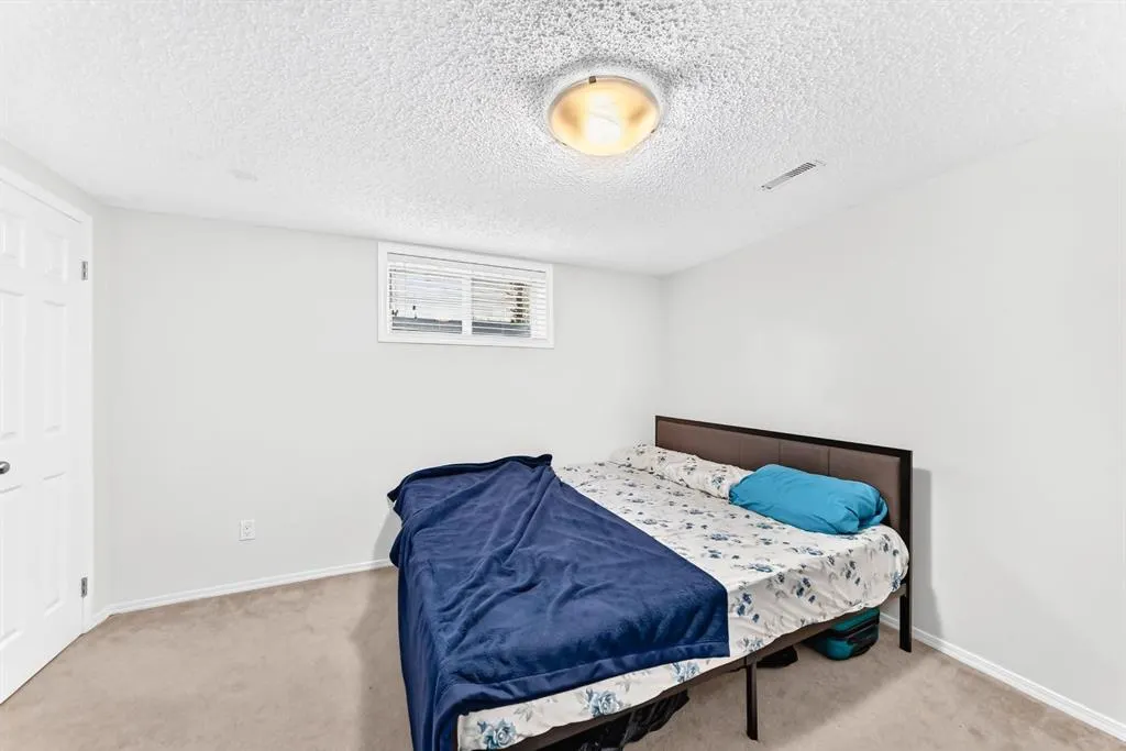 115 Whitehorn Road NE