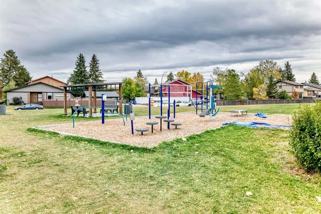 115 Whitehorn Road NE