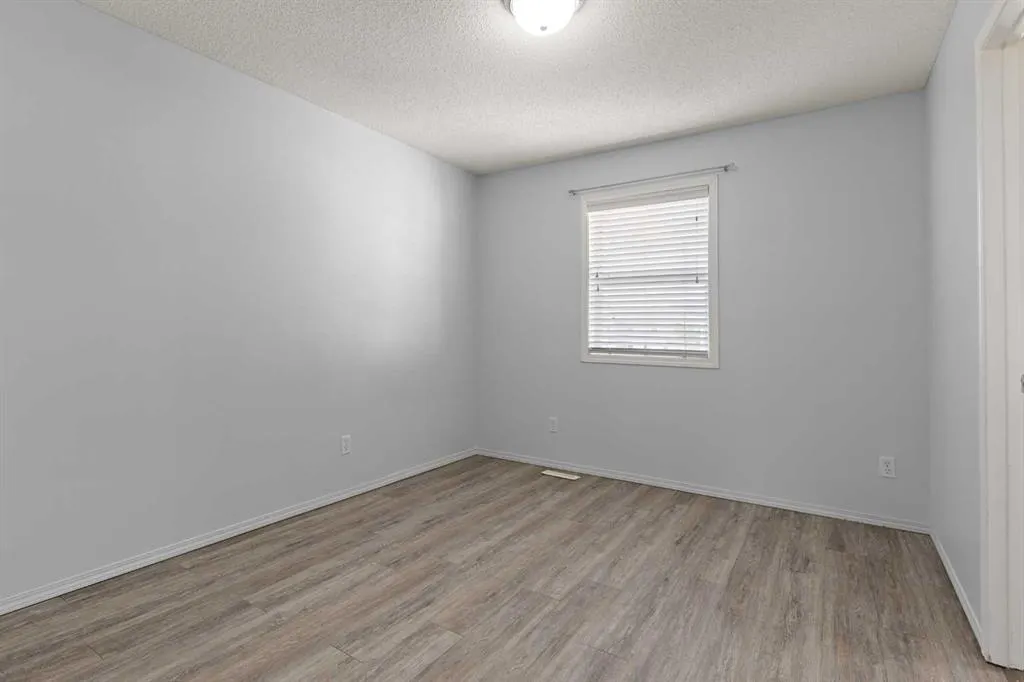 902 Prairie Sound Circle NW