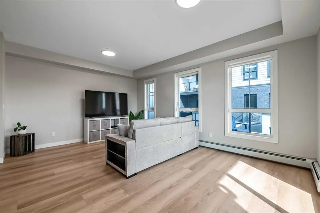 100 Banister Drive #4110