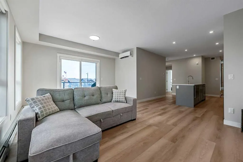 100 Banister Drive #4110