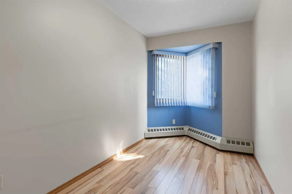 410 7 Street SW #202