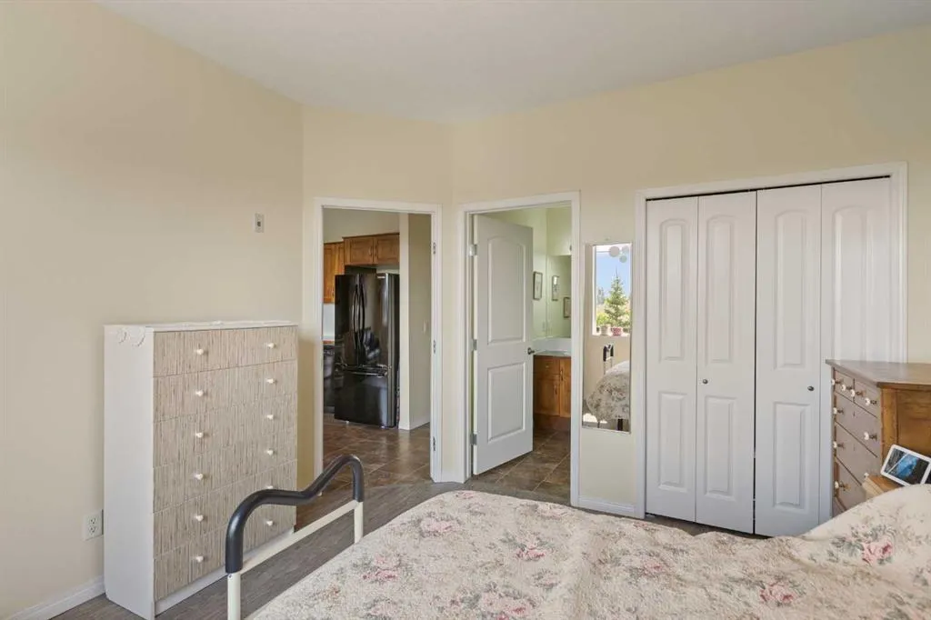 43 Sunrise Loop SE #308