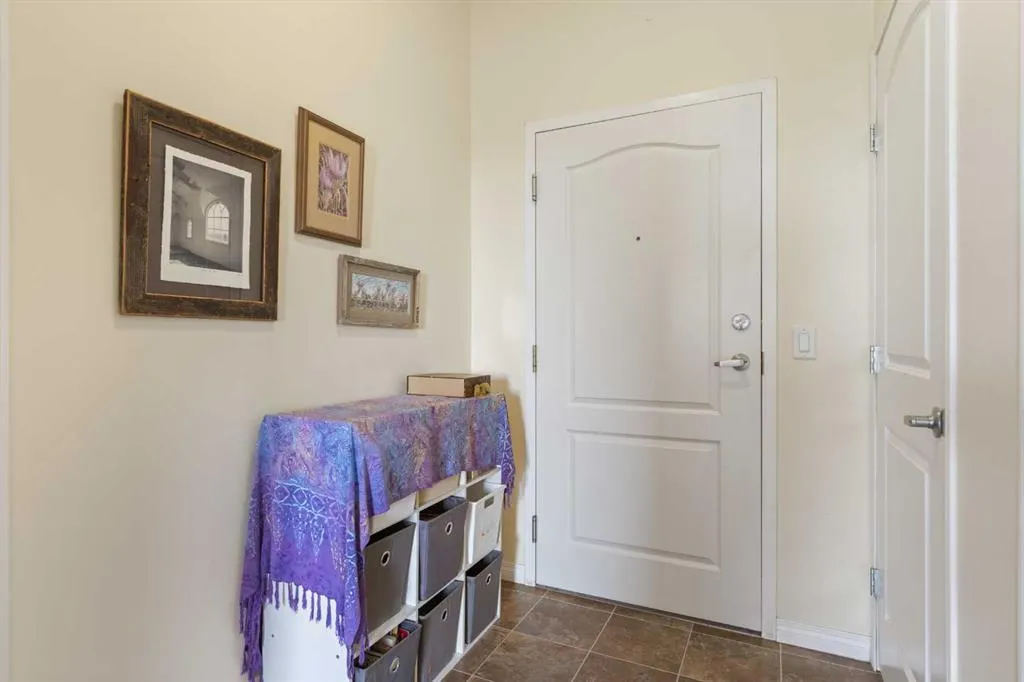 43 Sunrise Loop SE #308