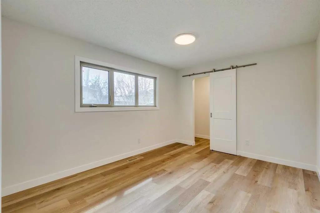47 Midvalley Rise SE
