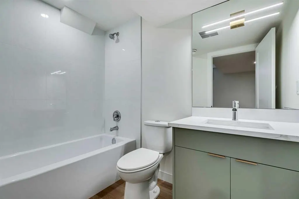 47 Midvalley Rise SE