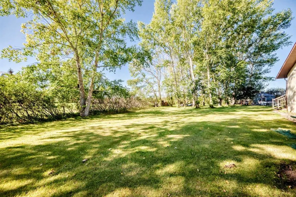 280105 Range Road 22