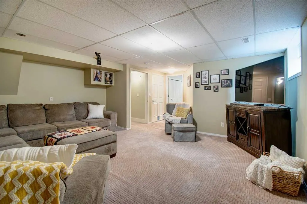 280105 Range Road 22