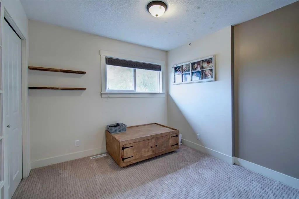 280105 Range Road 22