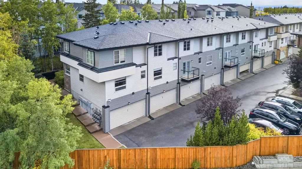 57 Aspen Hills Terrace SW