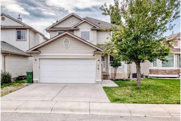 70 Country Hills View NW