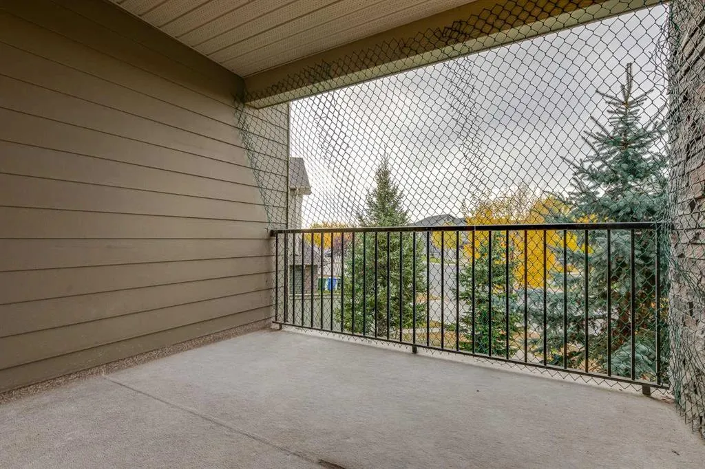15 Saddlestone Way NE #209