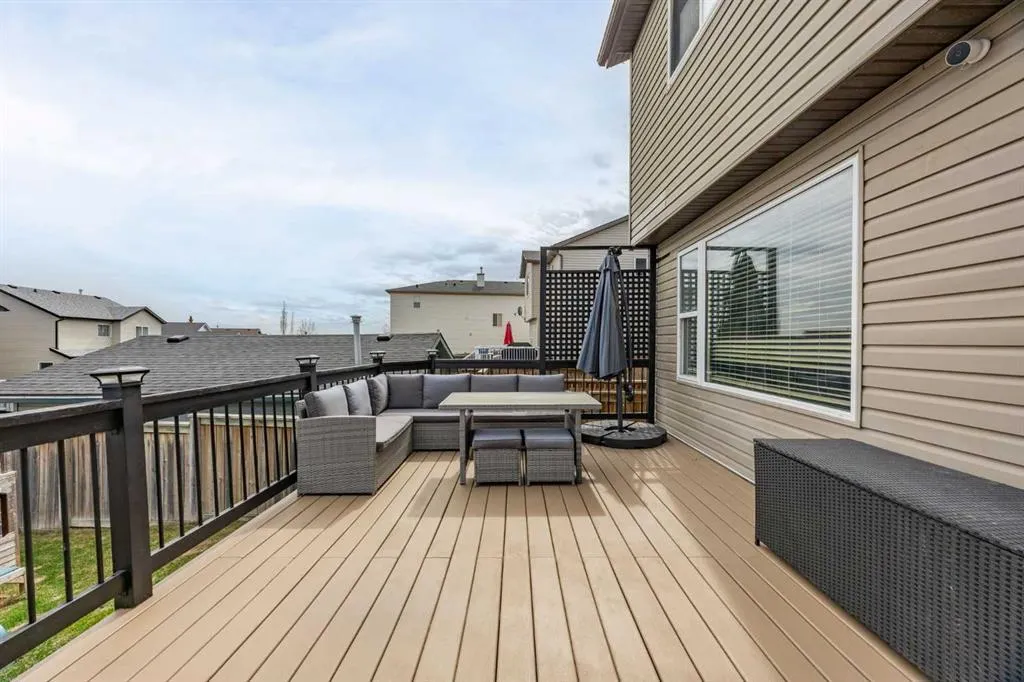 19 Covemeadow Crescent NE