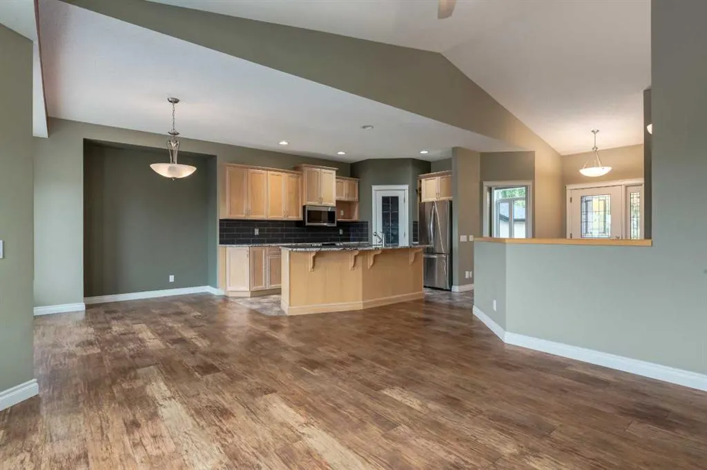 184 Sunterra Heights