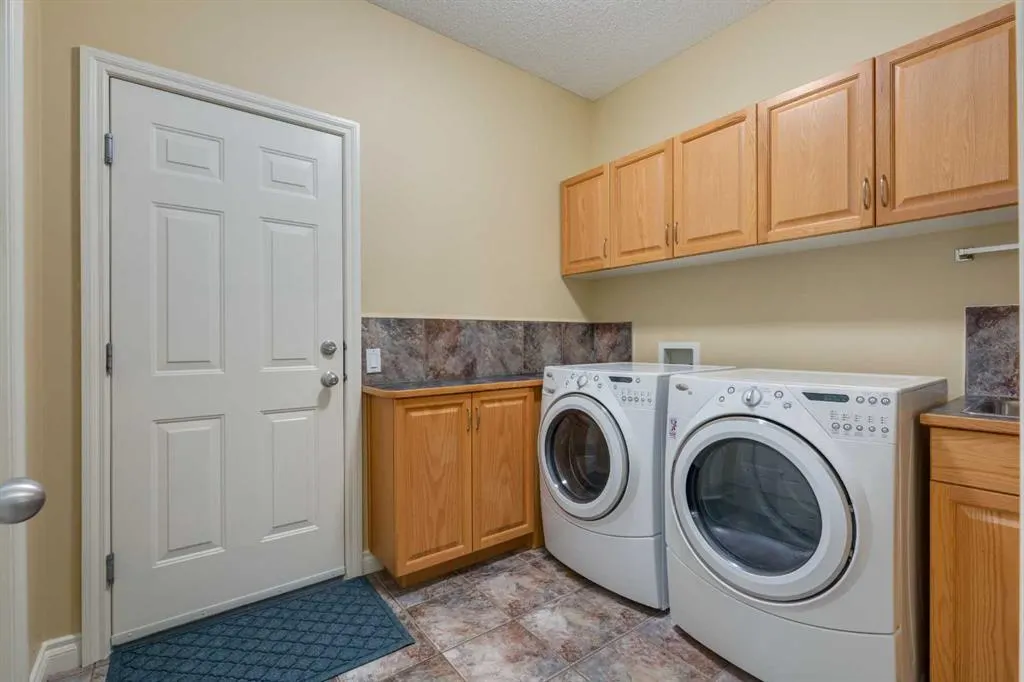 184 Sunterra Heights