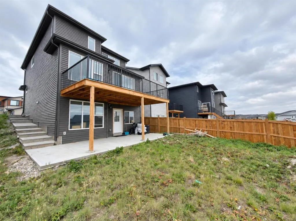 72 Calhoun View NE
