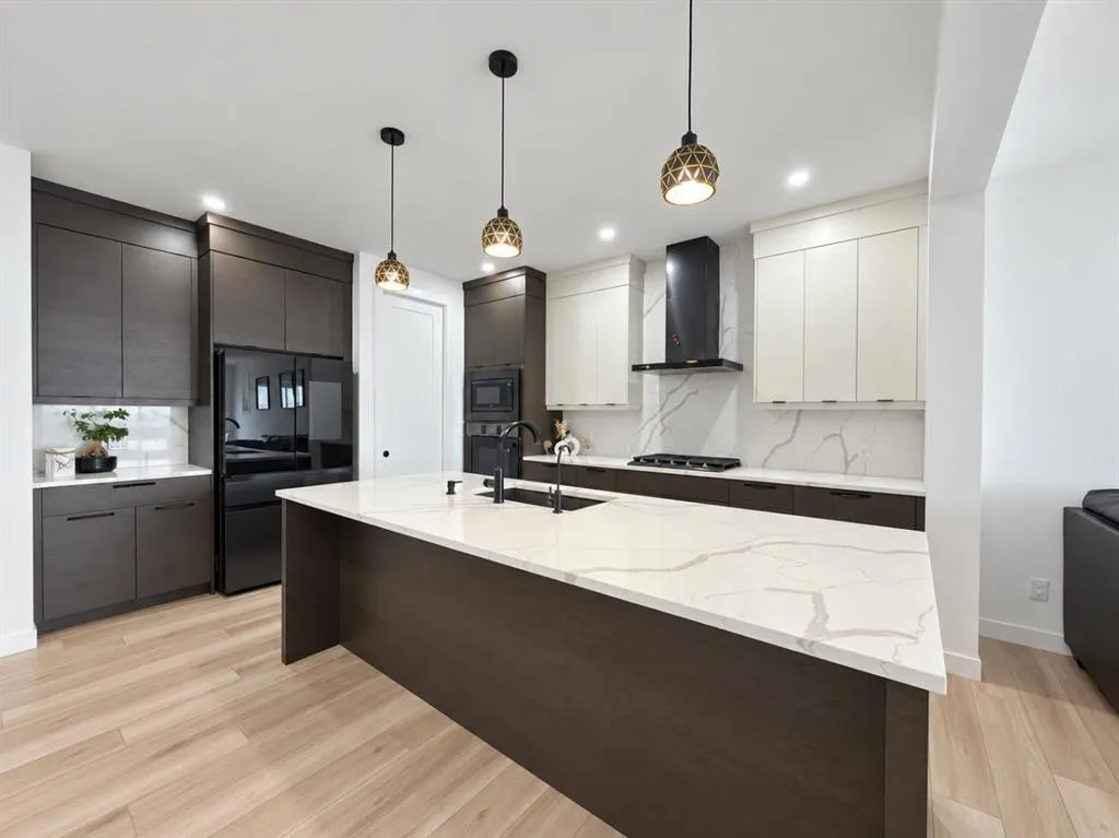 72 Calhoun View NE