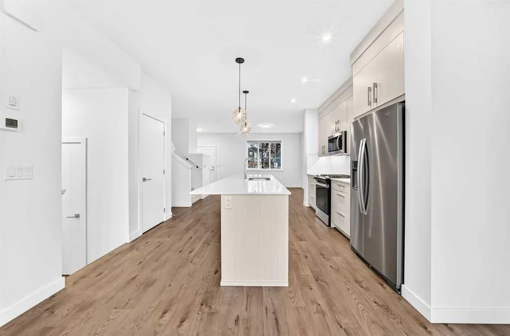 107 Cornerstone Path NE