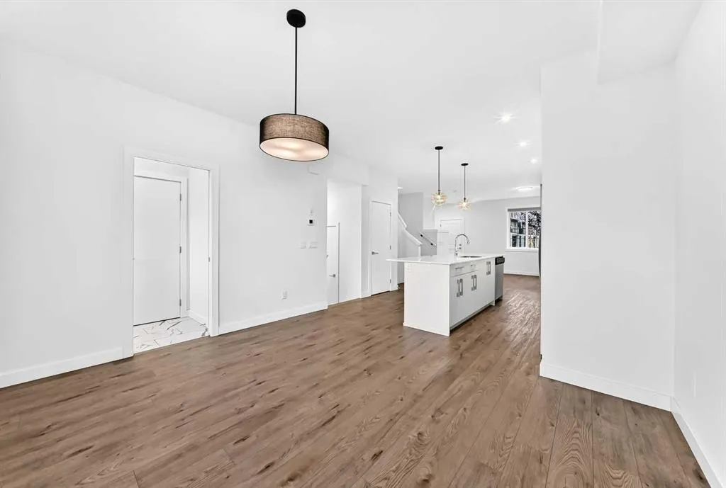 107 Cornerstone Path NE